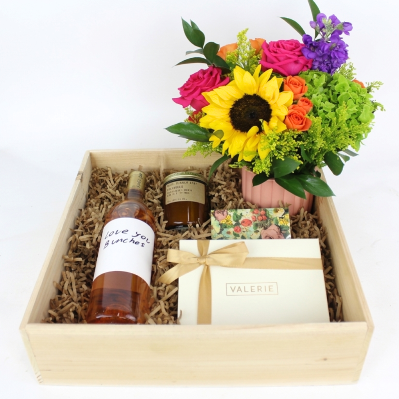 BIRTHDAY BOX WITH WINE - Same Day Delivery